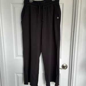 Pact Sweatpants wide leg cropped NWOT